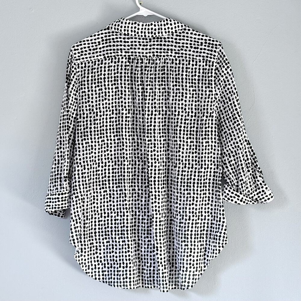 Chicos Top 2 Large Black White Dot Button Up Shirt Chicos Textured 3/4 Sleeve - Picture 2 of 7